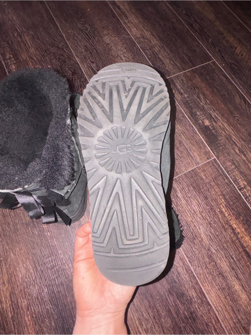 UGG Boots Bailey Bow II - Picture 7 of 7